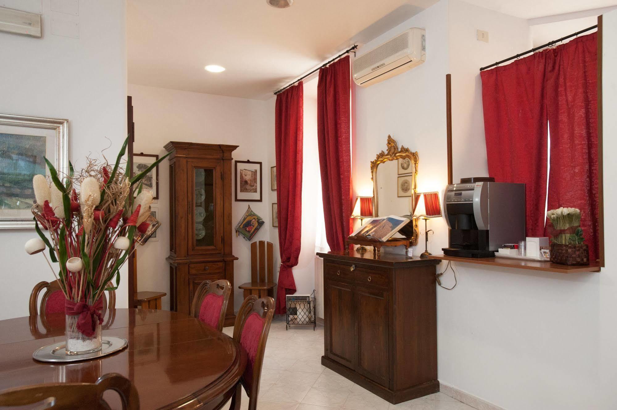 A Casa Di Serena A San Pietro Roma ภายนอก รูปภาพ